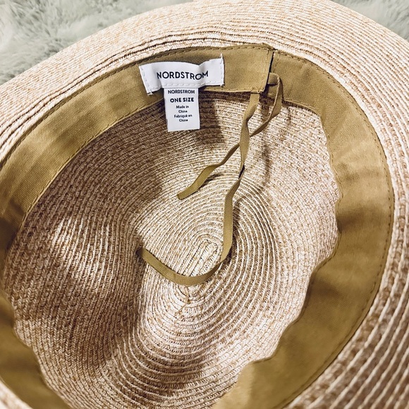 Nordstrom Women’s Natural and Tan Straw Hat